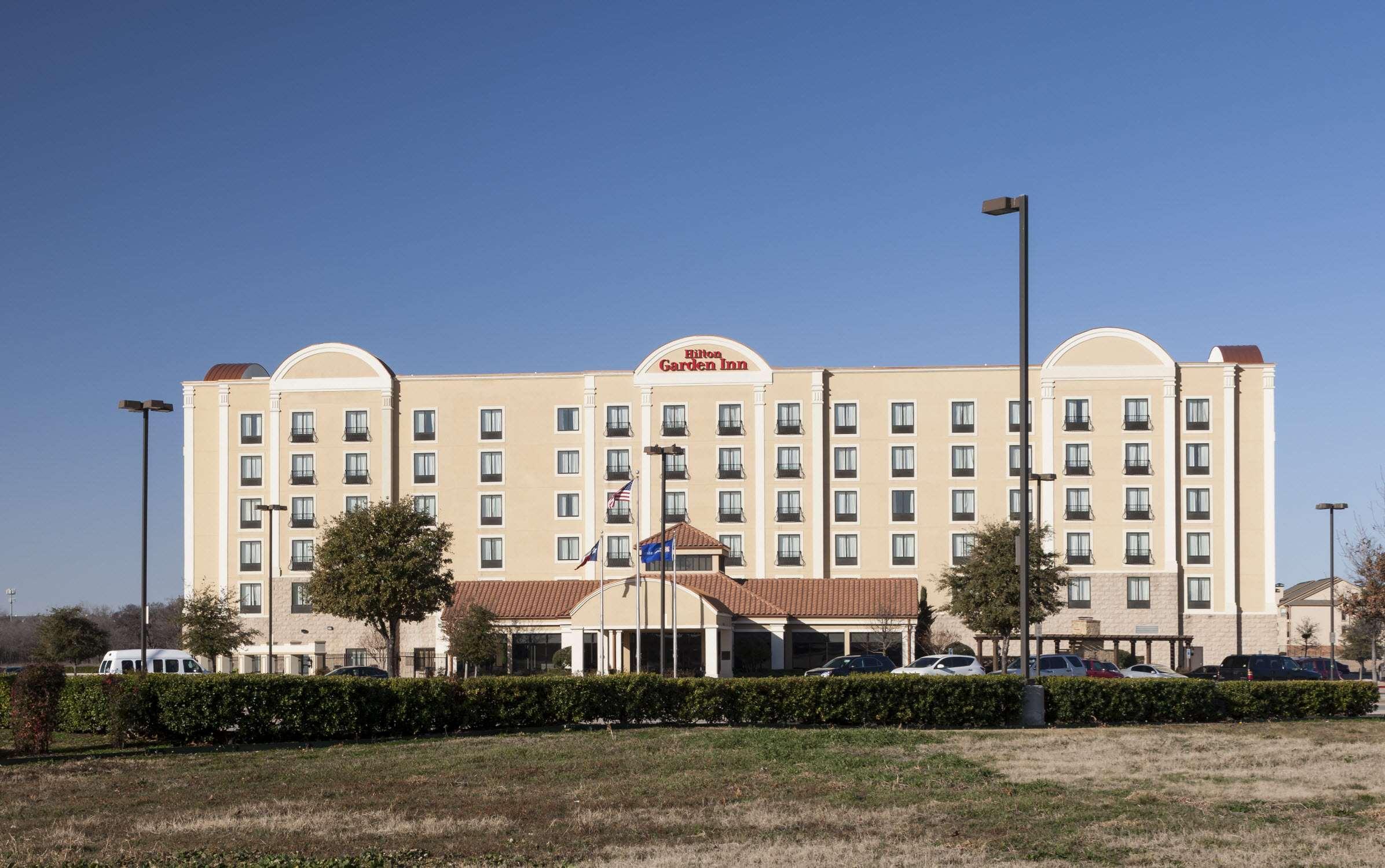 Hilton Garden Inn Dallas Lewisville Buitenkant foto
