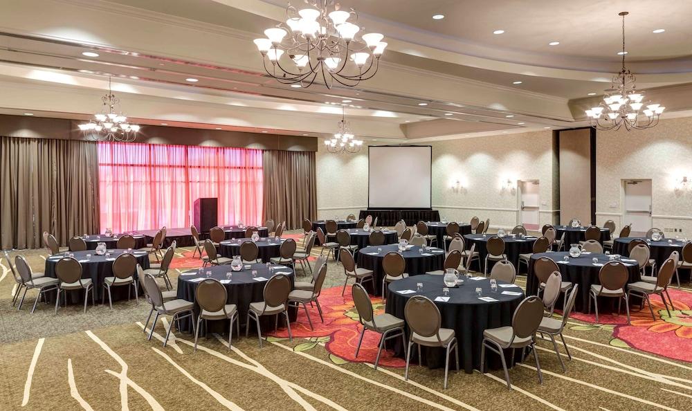 Hilton Garden Inn Dallas Lewisville Buitenkant foto