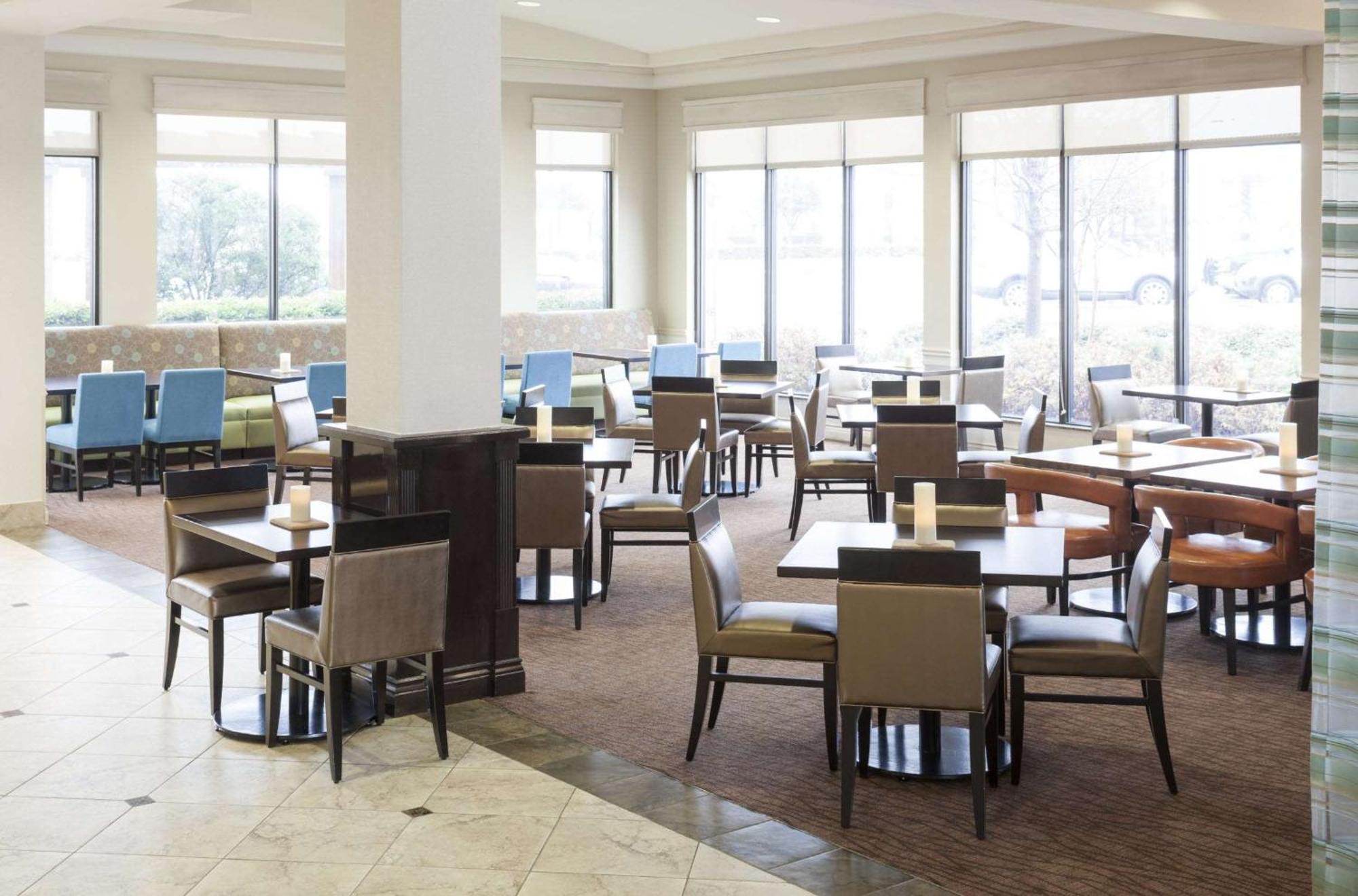 Hilton Garden Inn Dallas Lewisville Buitenkant foto